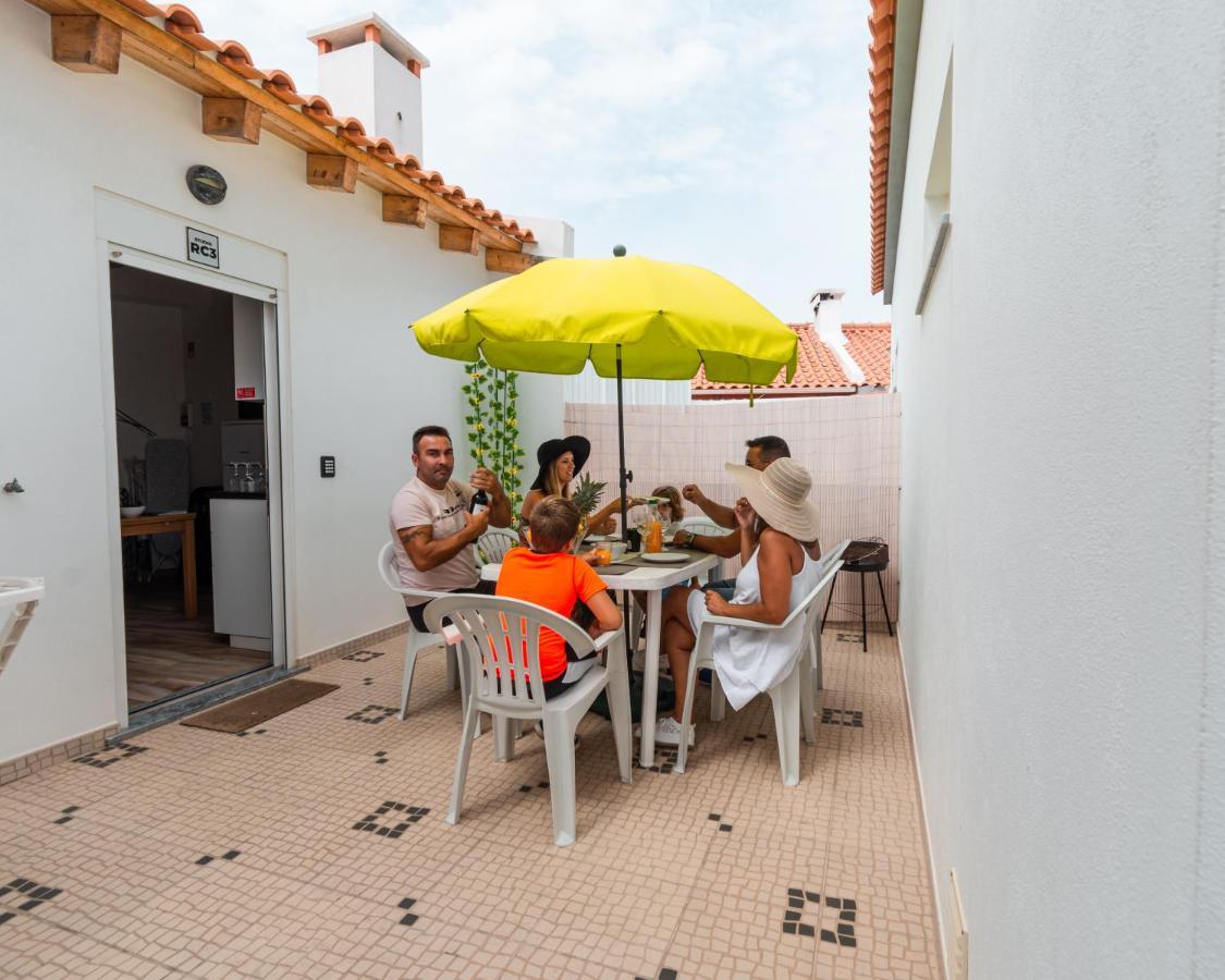 Casa Do Bairro By Cosycasa Praia Peniche Exterior photo